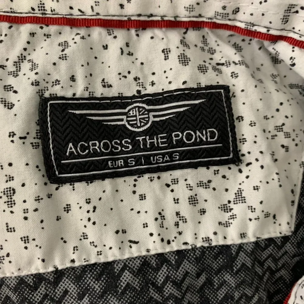 Across the Pond Button Up Long Sleeve Shirt S Black Chevron Stripe Chest Pocket - Picture 6 of 6